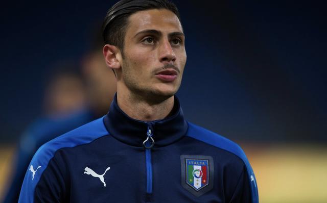 仅仅是一场 仅仅是一场