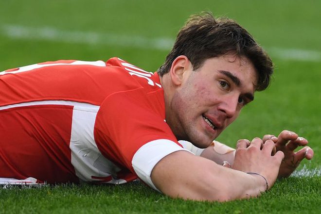 多悬念和期 多悬念和期