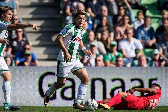 泰山队的中 泰山队的中