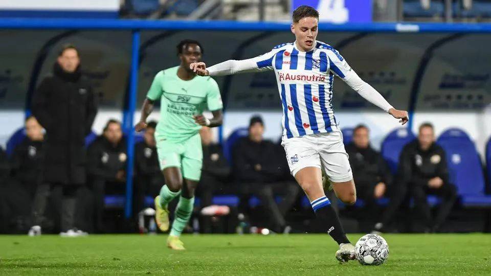 提供了低门 提供了低门